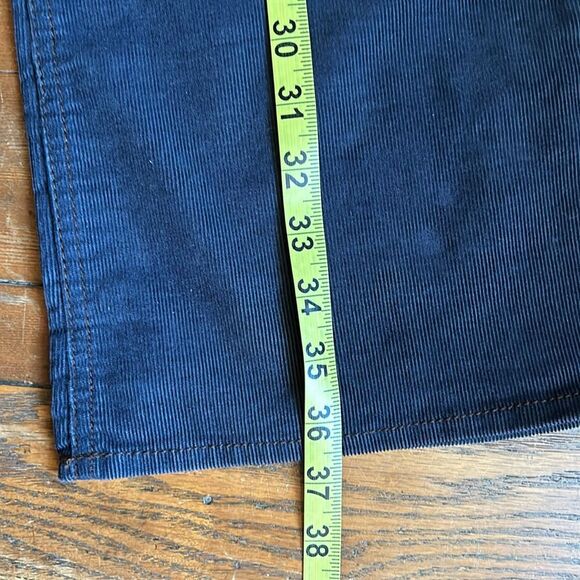 Eddie Bauer Navy Blue low rise Corduroy Jeans. Size 6 Petite - Picture 7 of 8